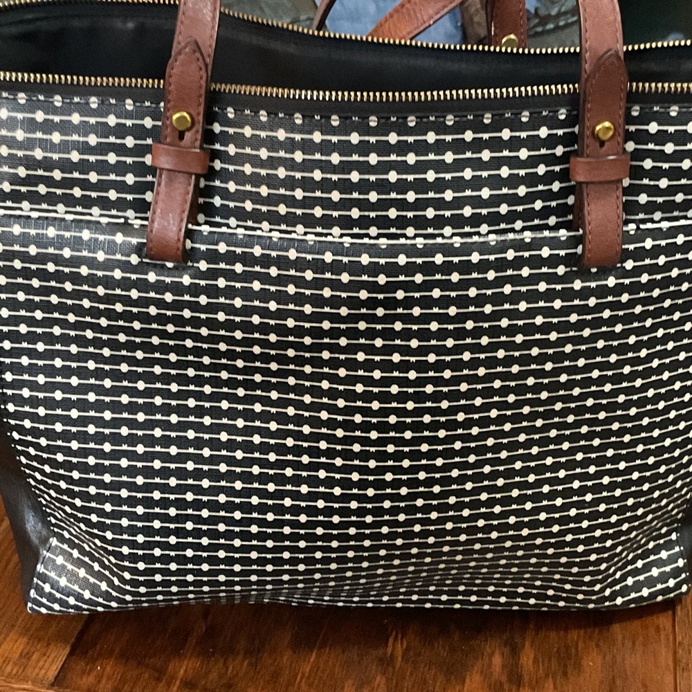 Fossil Black and White Tote Bag